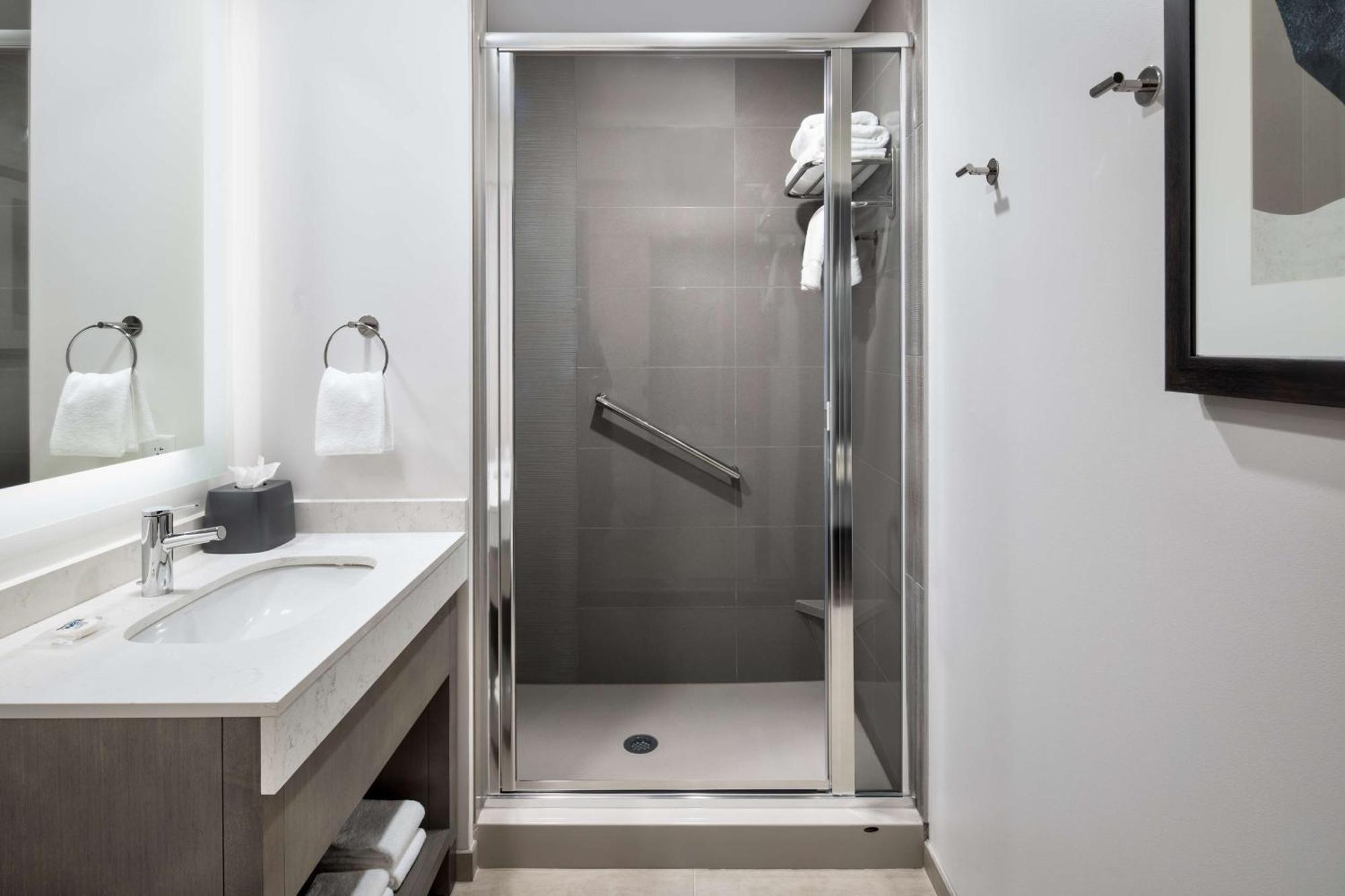 Hyatt House Denver 3*